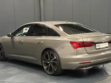 AUDI A6 Lim. 45 TFSI quat. Sport S-Line 21Zoll Matrix