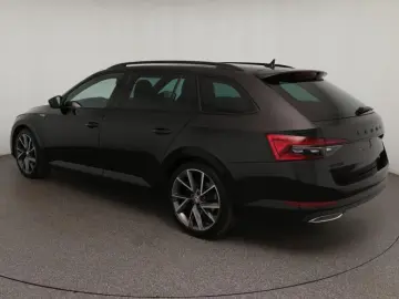 SKODA Superb Combi Sportline 2.0 TSI 140kW 7-Gang Auto