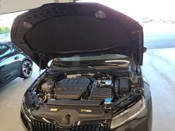 SKODA Superb Combi Sportline 2.0 TSI 140kW 7-Gang Auto