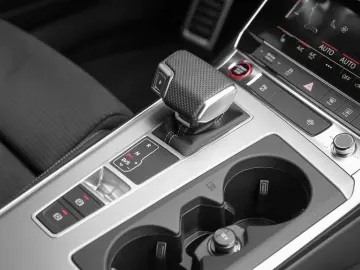 AUDI S6 Avant 3.0 TDI Navi LED Kamera Optik schwarz