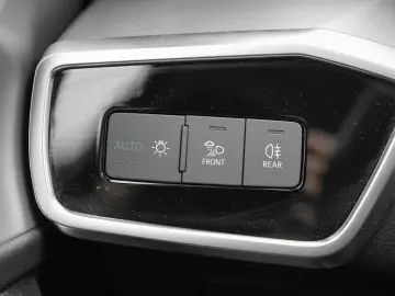 AUDI S6 Avant 3.0 TDI Navi LED Kamera Optik schwarz