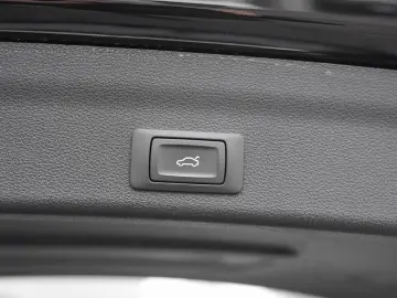 AUDI S6 Avant 3.0 TDI Navi LED Kamera Optik schwarz