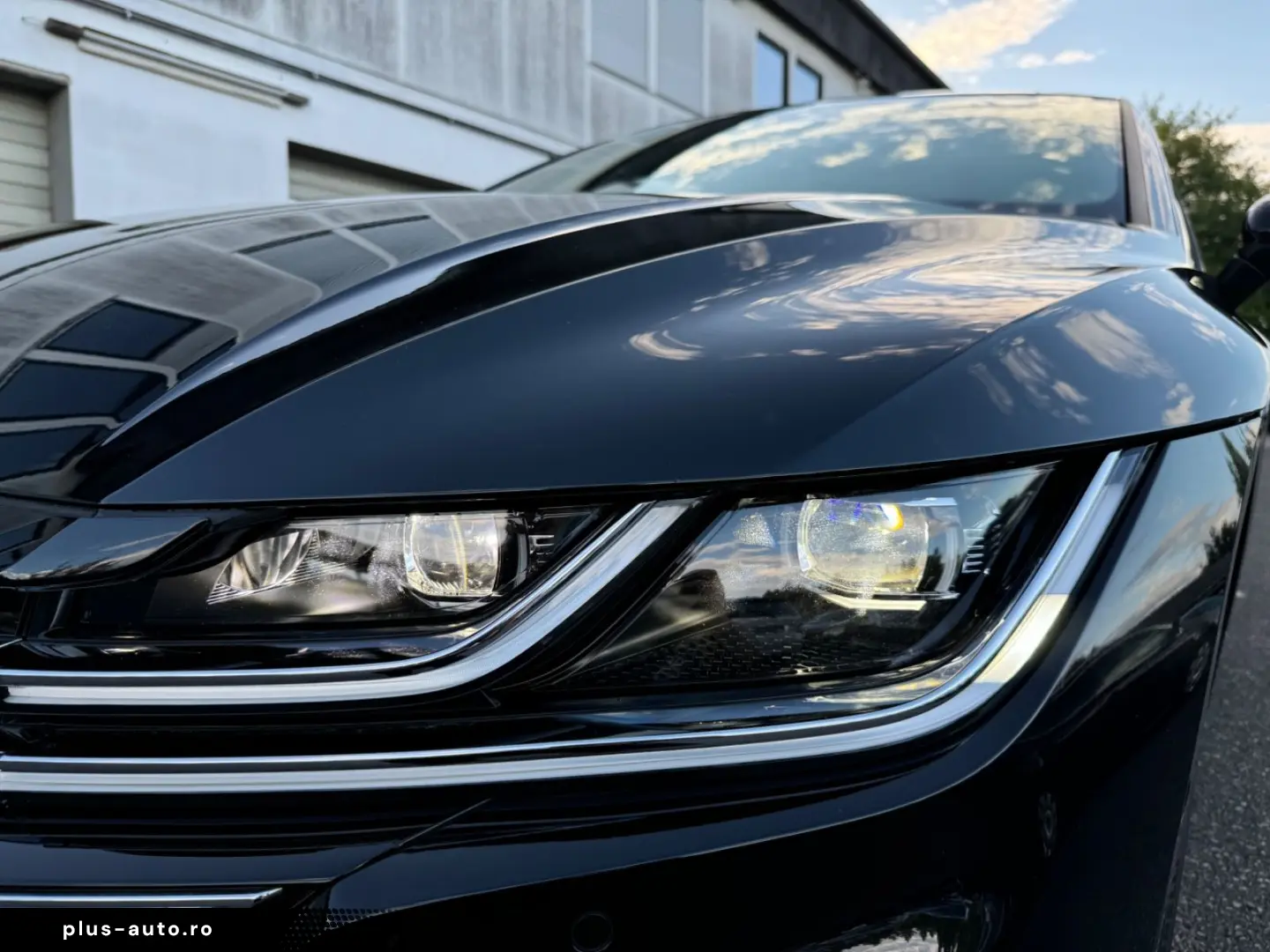 VW Arteon Shooting Brake R-Line 4Motion