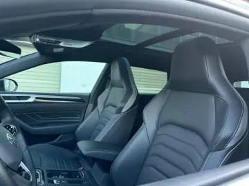 VW Arteon Shooting Brake R-Line 4Motion