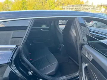 VW Arteon Shooting Brake R-Line 4Motion