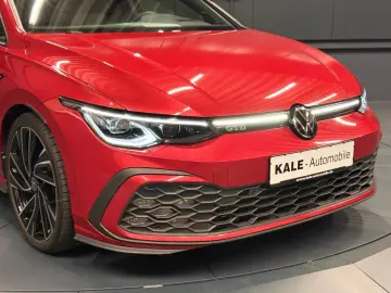 VW Golf GTD Black Style 19Zoll PANORAMA H&K HeadUp