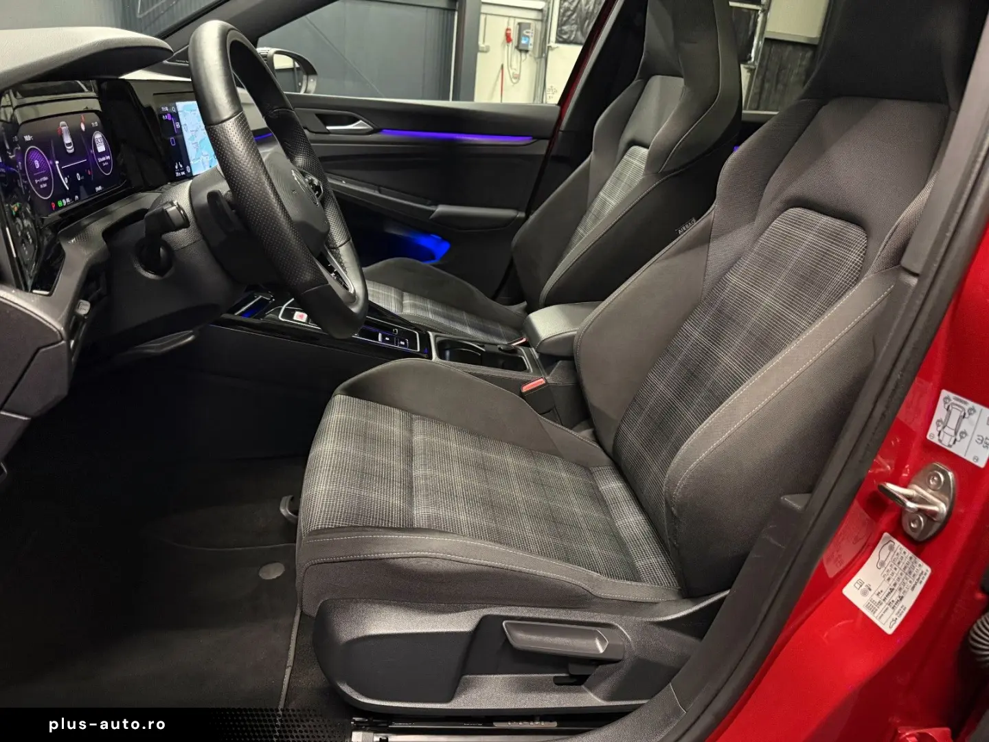 VW Golf GTD Black Style 19Zoll PANORAMA H&K HeadUp