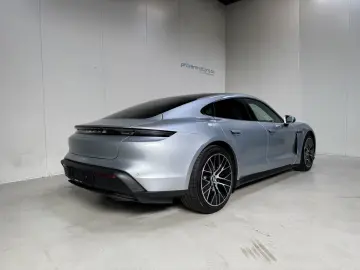 PORSCHE Taycan 79 kWh - Pano - 400 KM Range! 31 000KM! N