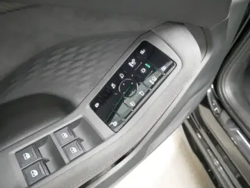 AUDI A5 Limousine TDI quattro S line S tro. MATRIX AH
