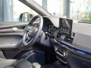 AUDI SQ5 Sportback 3.0 TDI quattro MATRIX Pano HUD