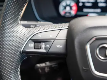 AUDI SQ5 Sportback 3.0 TDI quattro MATRIX Pano HUD
