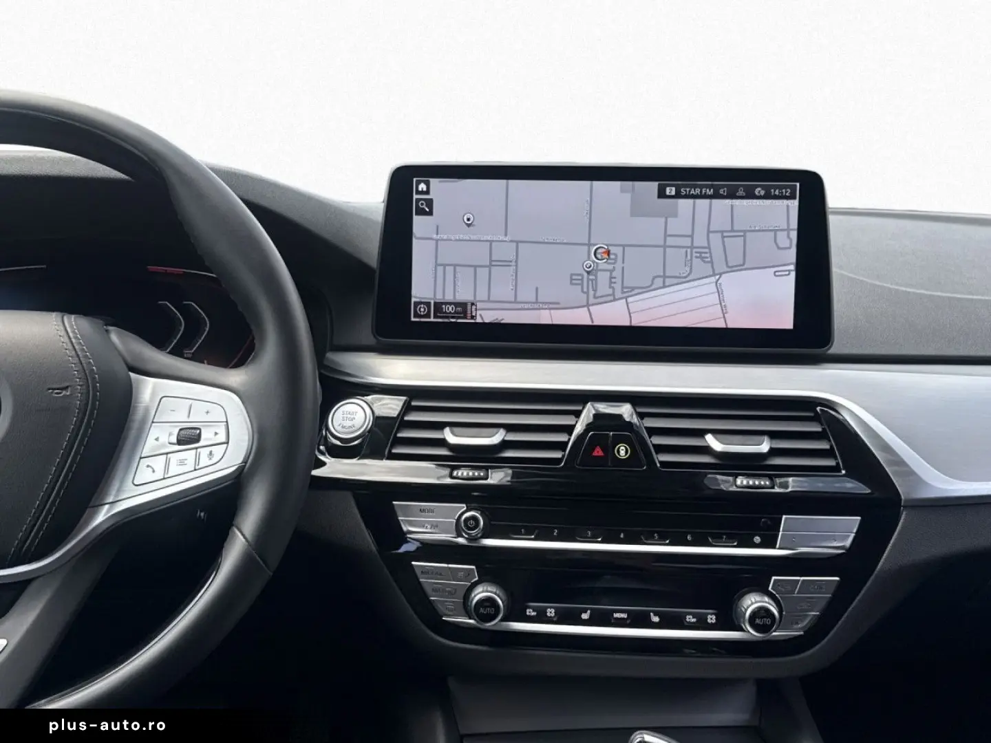 BMW 520d xDr AuxHeat IAS 4ZClima HUD ACC