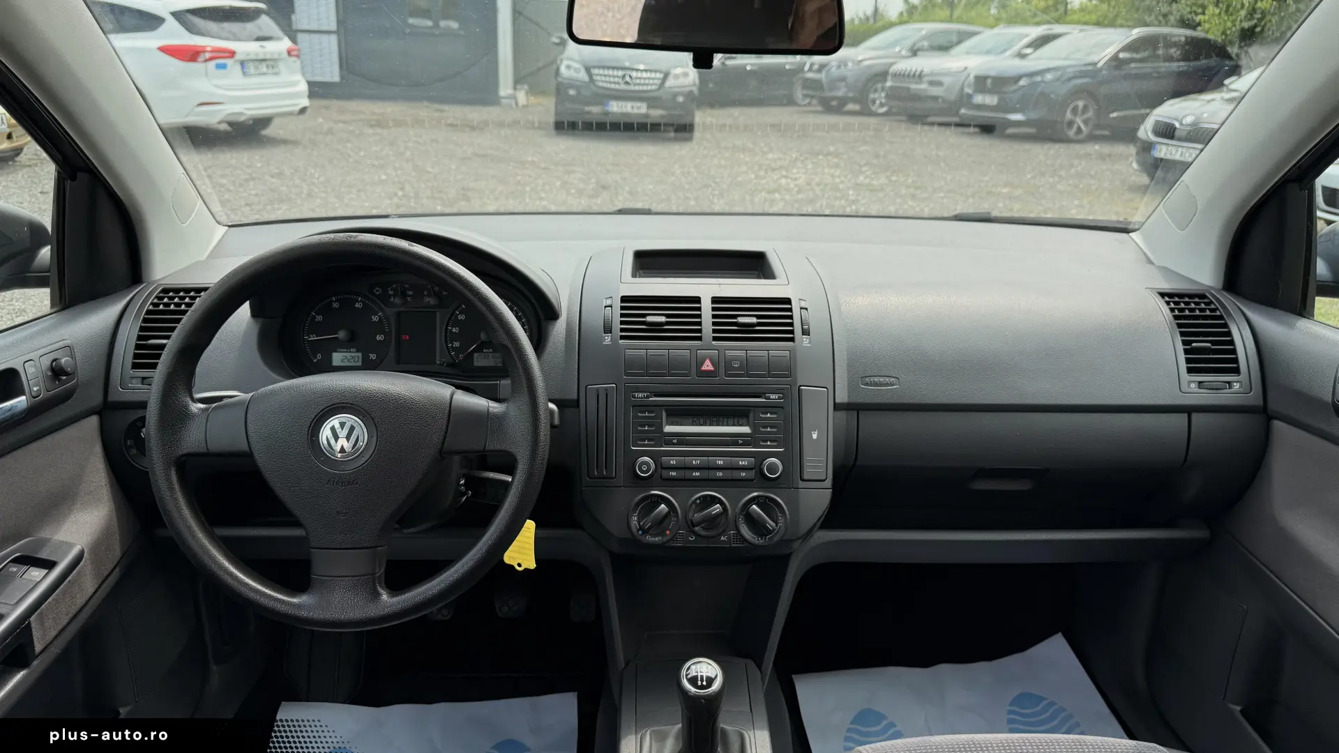 VW Polo