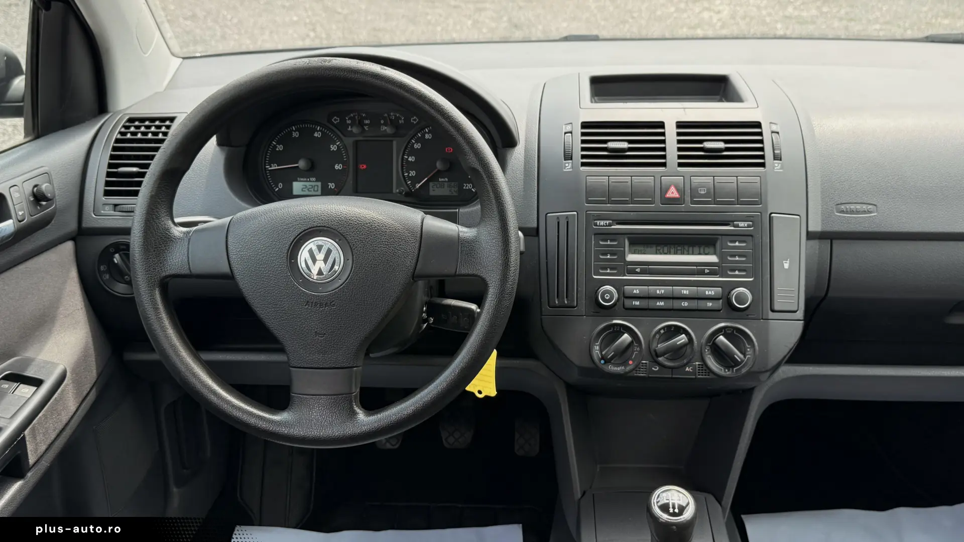 VW Polo