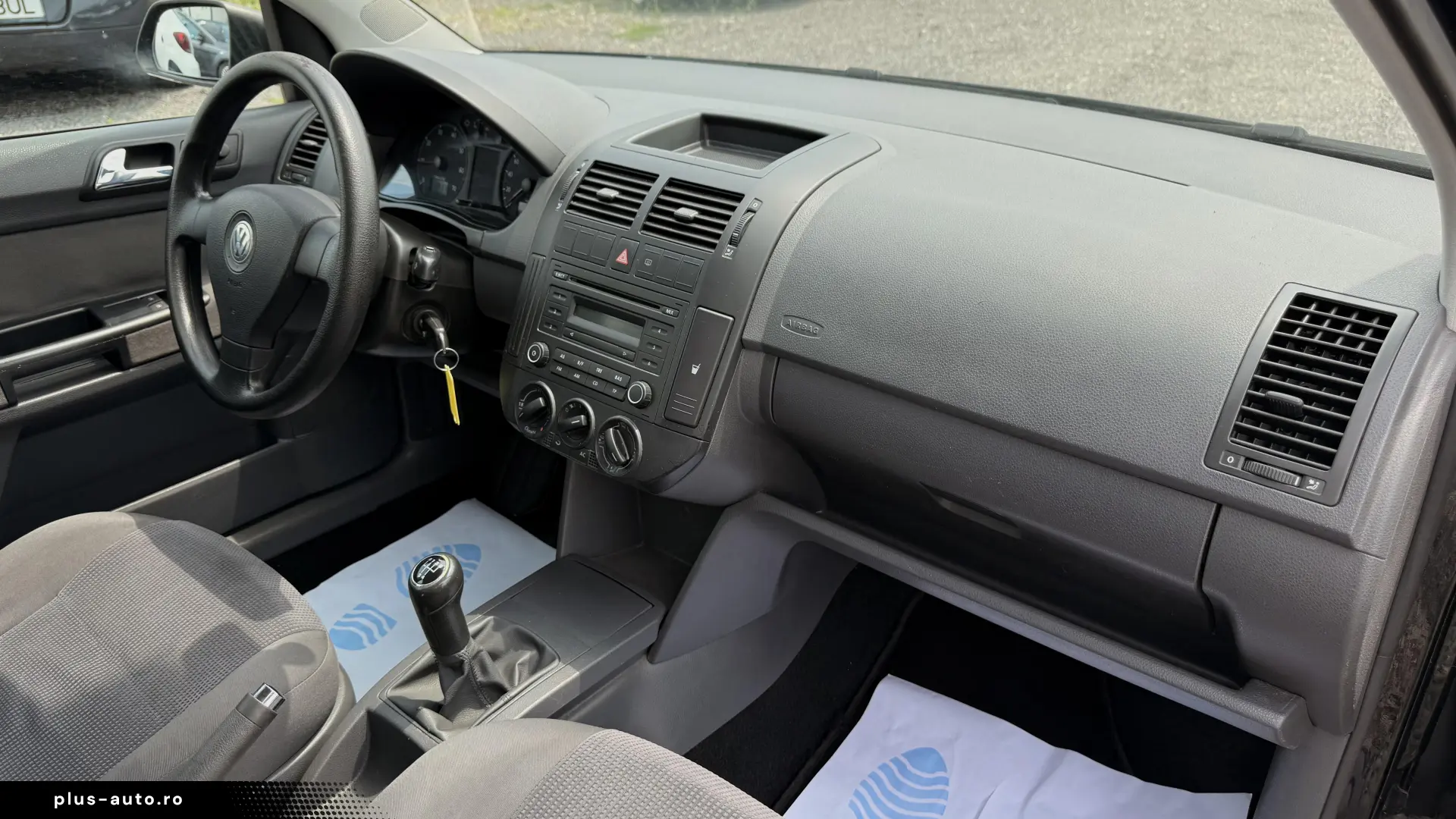 VW Polo