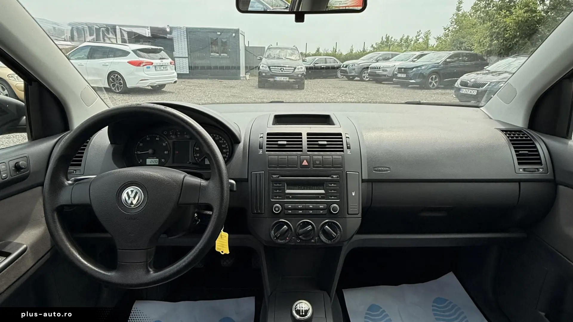 VW Polo