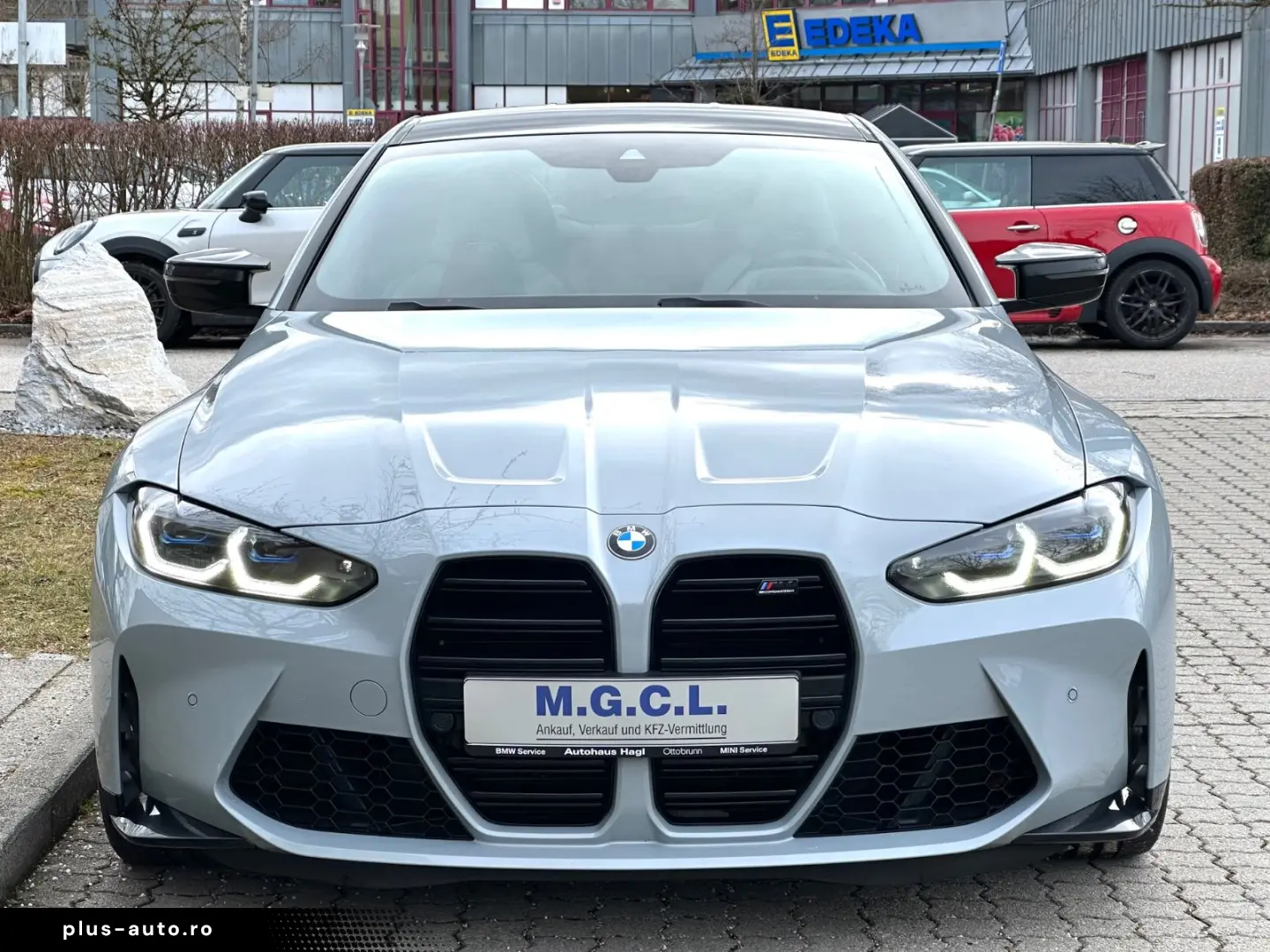 BMW M4 Coupe xDrive Competition-M-Driver