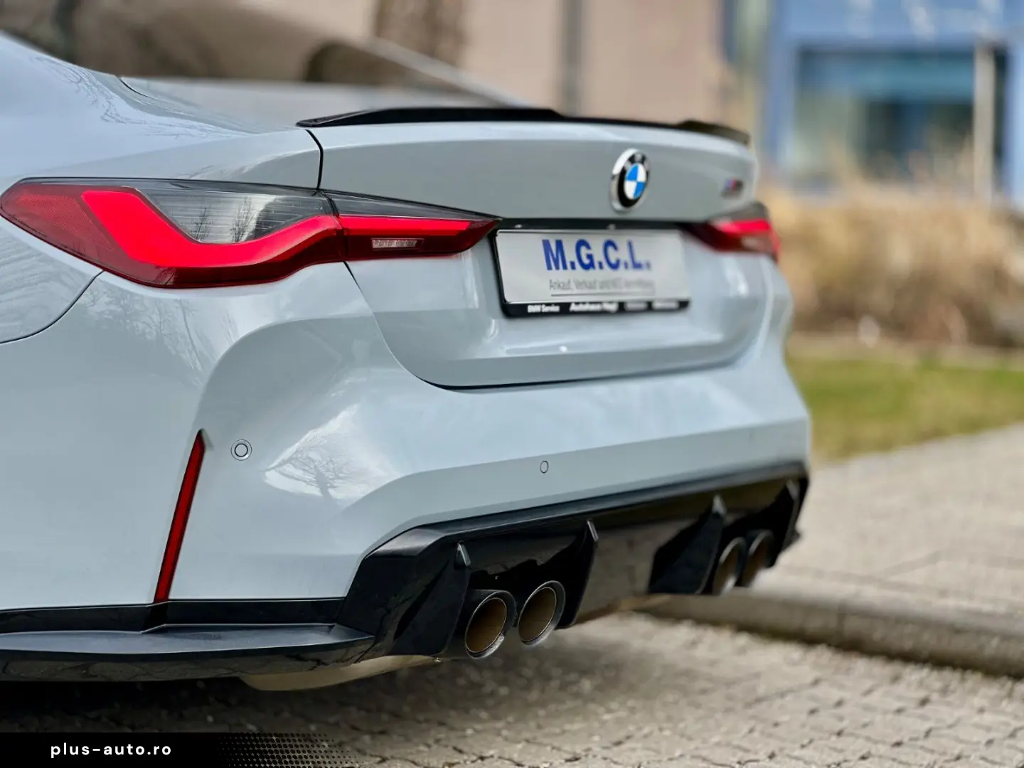 BMW M4 Coupe xDrive Competition-M-Driver