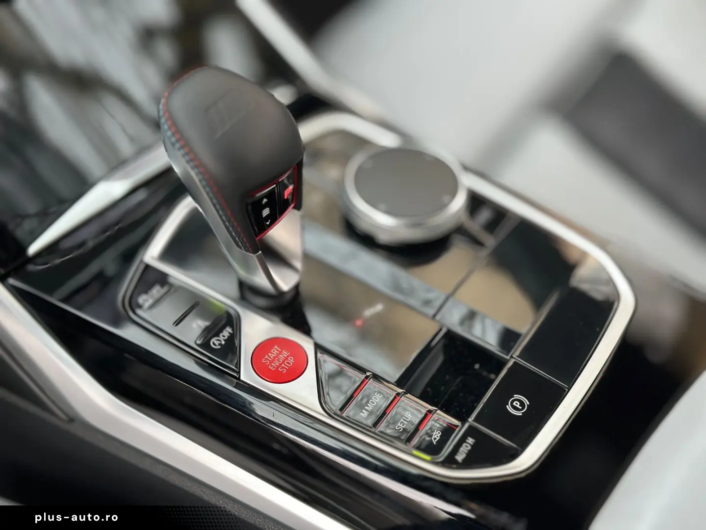 BMW M4 Coupe xDrive Competition-M-Driver