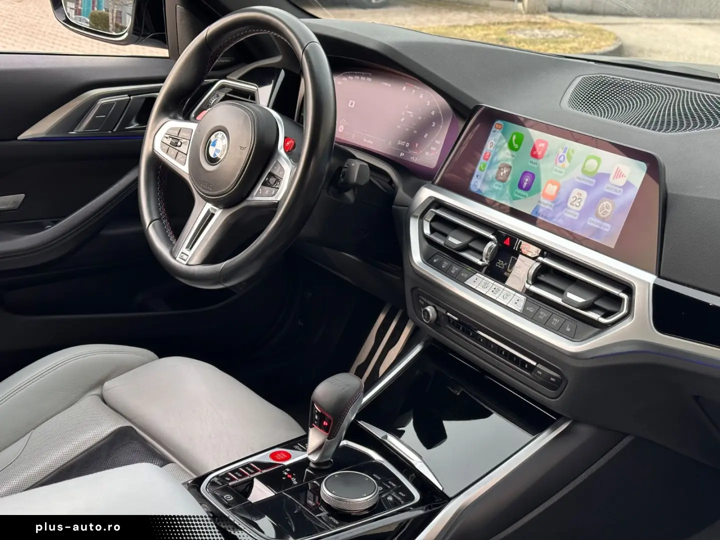 BMW M4 Coupe xDrive Competition-M-Driver