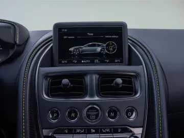 ASTON MARTIN Superleggera 5.2 V12