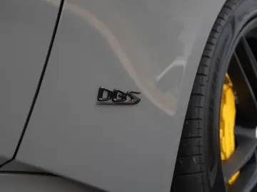 ASTON MARTIN Superleggera 5.2 V12