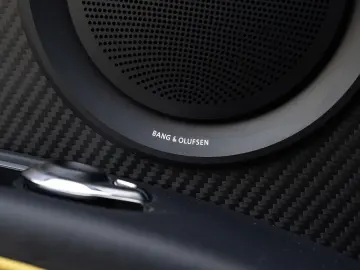 ASTON MARTIN Superleggera 5.2 V12