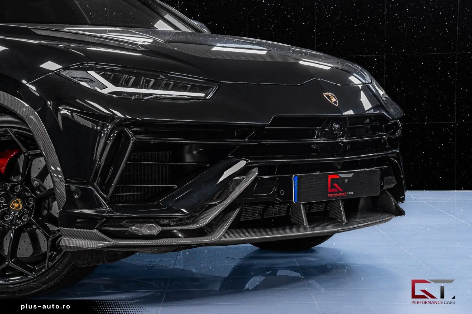 LAMBORGHINI Urus Performante 60th Full Carbon Akrapovic