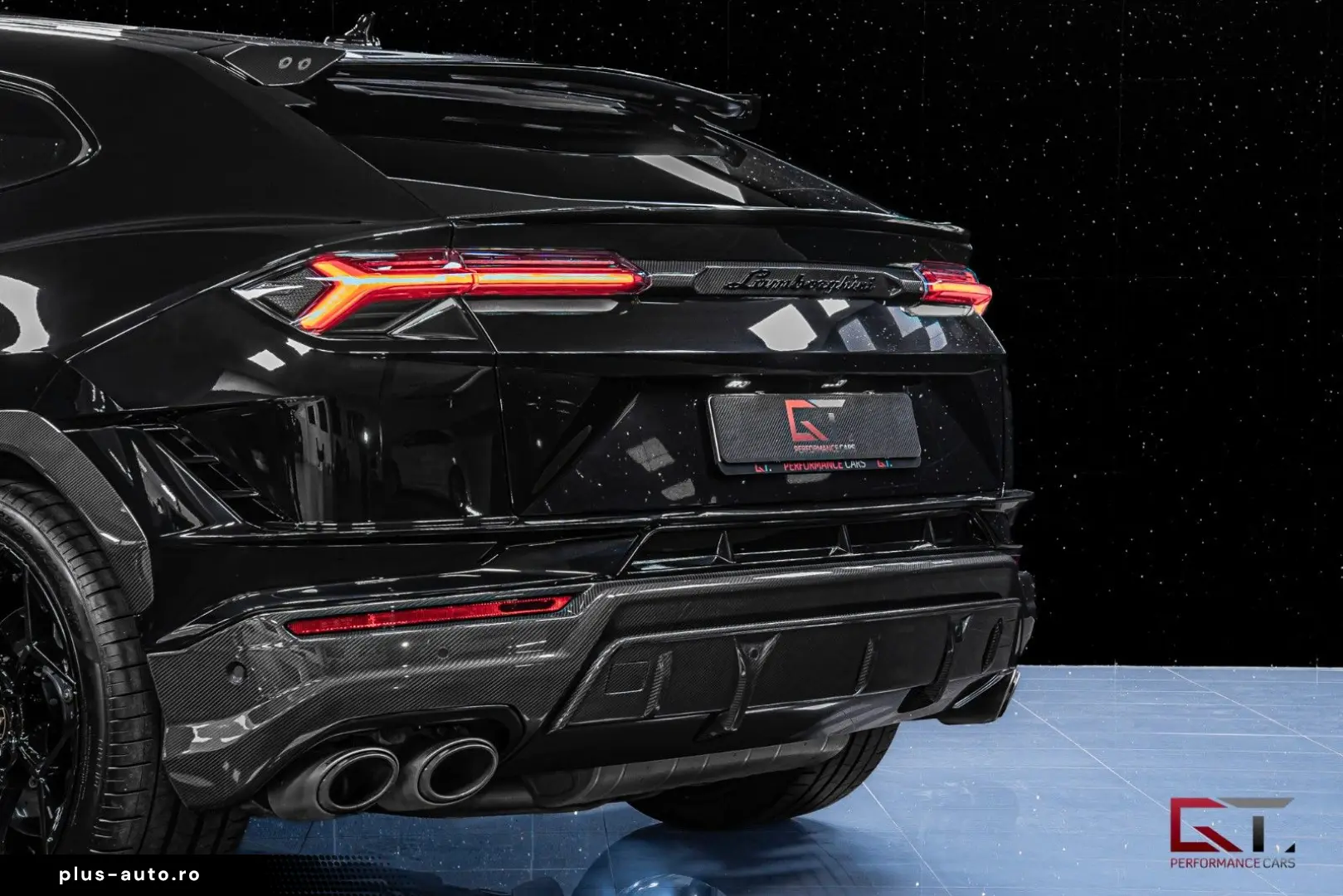 LAMBORGHINI Urus Performante 60th Full Carbon Akrapovic