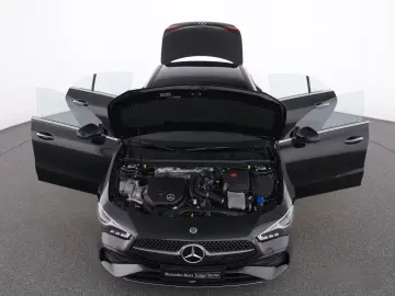 MERCEDES-BENZ CLA 200 AMG
