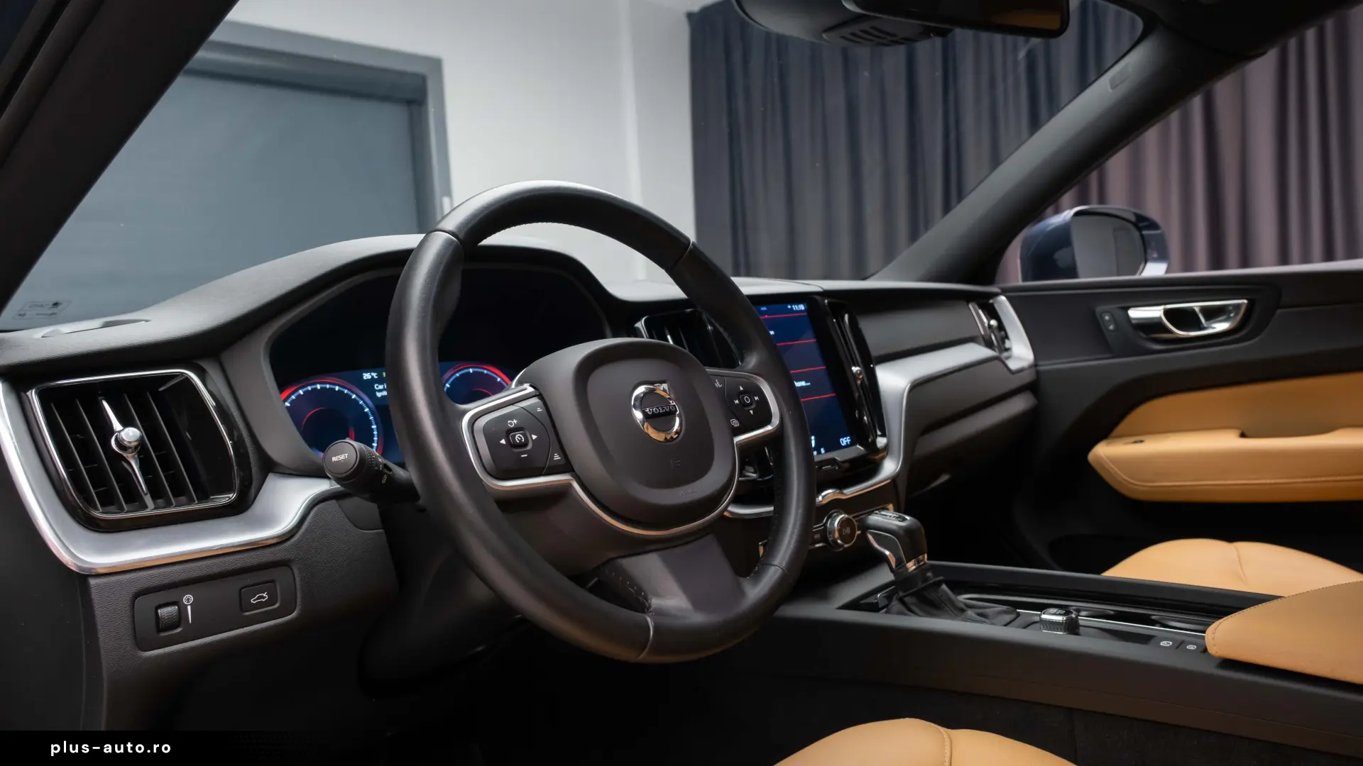 Volvo CX60 D4 Momentum 2WD