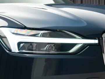 Volvo CX60 D4 Momentum 2WD