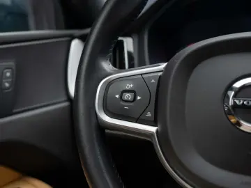Volvo CX60 D4 Momentum 2WD