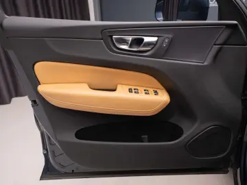 Volvo CX60 D4 Momentum 2WD