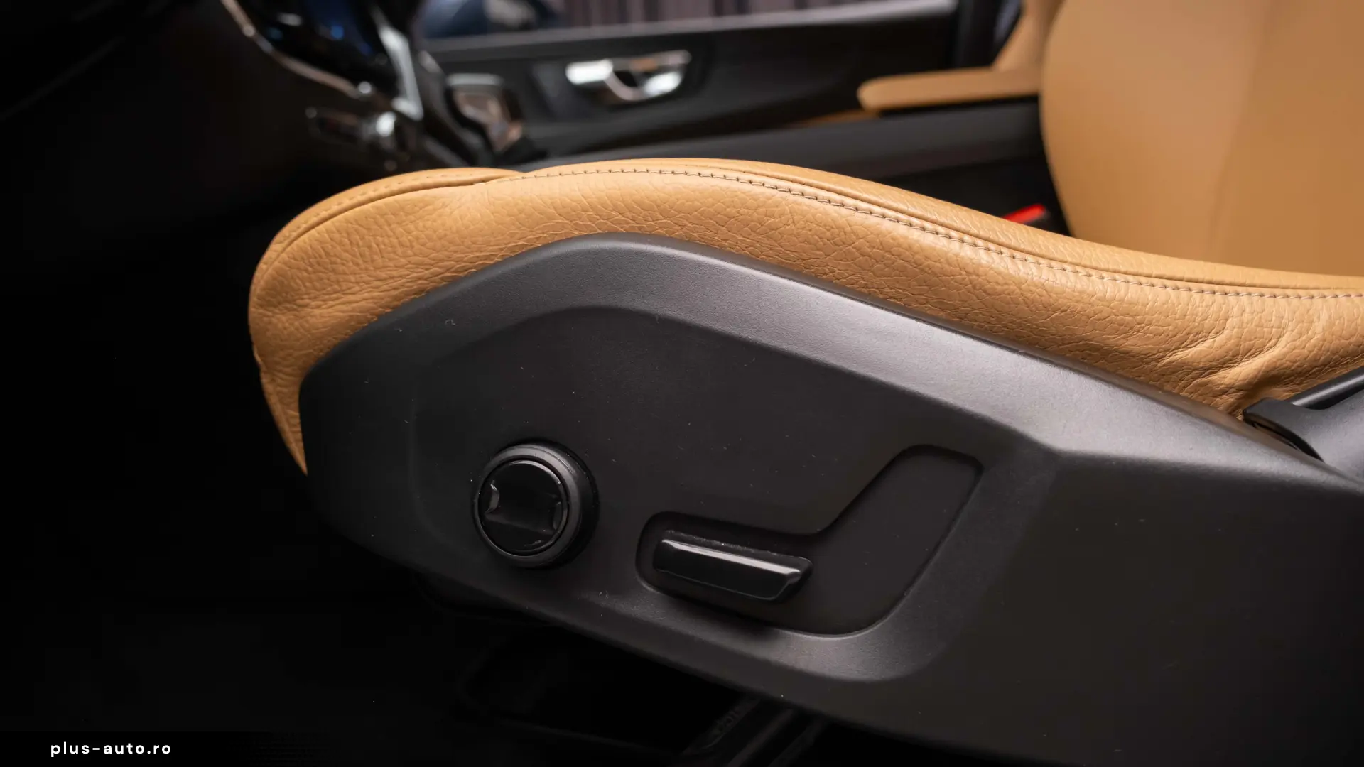 Volvo CX60 D4 Momentum 2WD