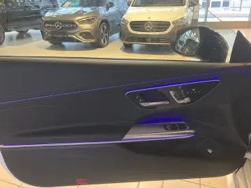 MERCEDES-BENZ CLE 450 4M AMG