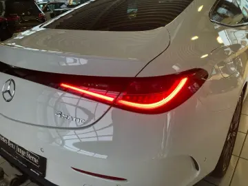 MERCEDES-BENZ CLE 450 4M AMG