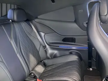 MERCEDES-BENZ CLE 450 4M AMG
