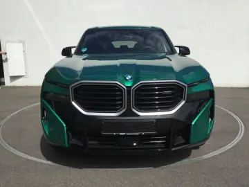 BMW XM 50e AHK ACC KAMERA HK SOUND MASSAGE