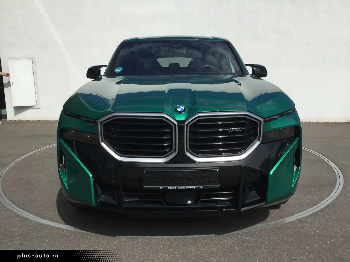 BMW XM 50e AHK ACC KAMERA HK SOUND MASSAGE