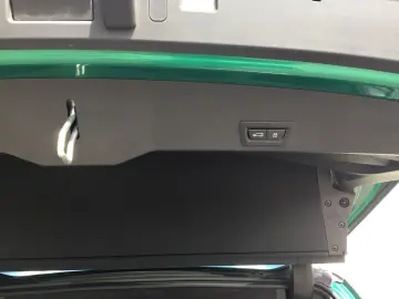 BMW XM 50e AHK ACC KAMERA HK SOUND MASSAGE