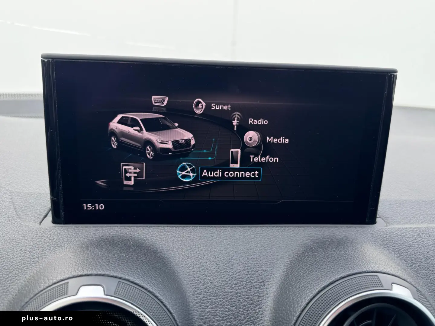 Audi Q2 Compact SUV 2023