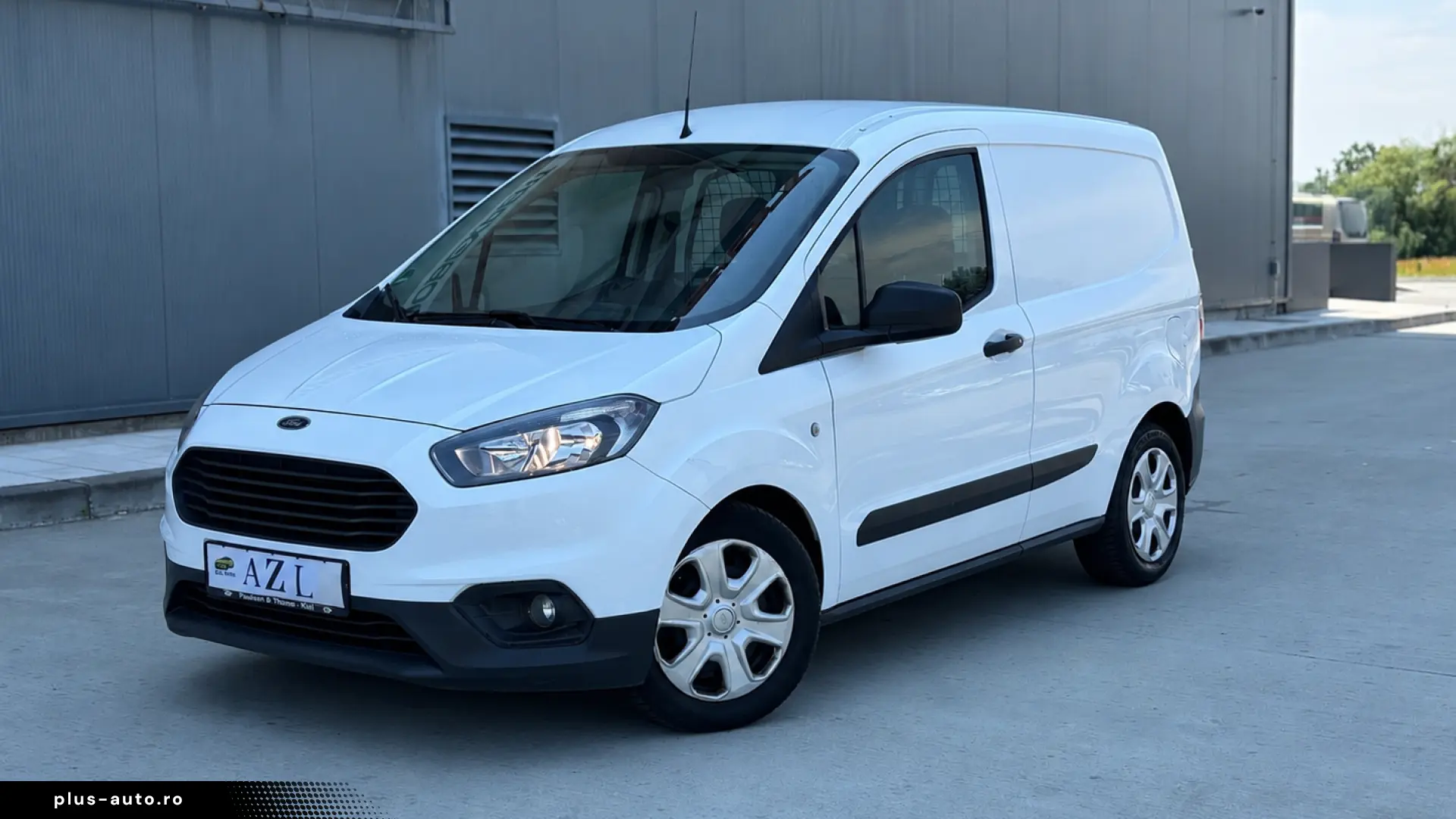 Ford Courier Tranzit 2023