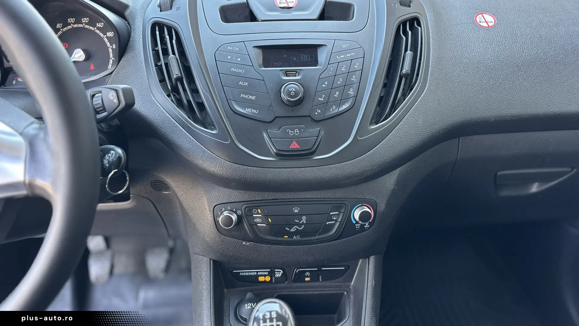 Ford Courier Tranzit 2023