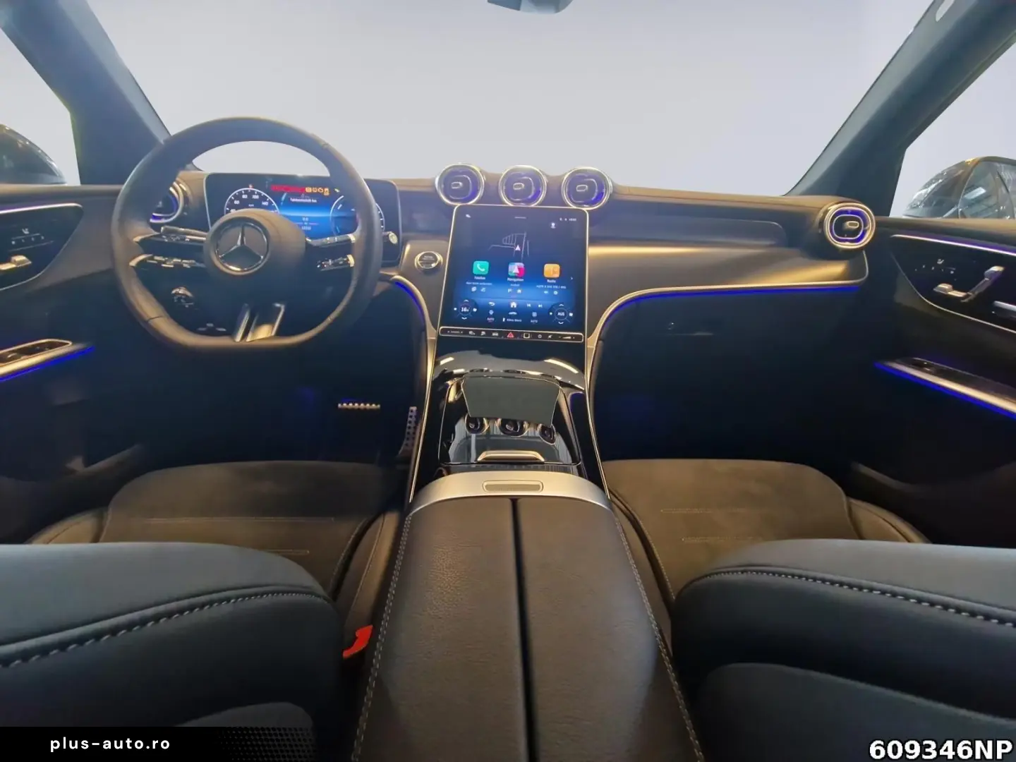 MERCEDES-BENZ GLC 300 e 4M AMG Coupé AHK DIGITAL Distronic
