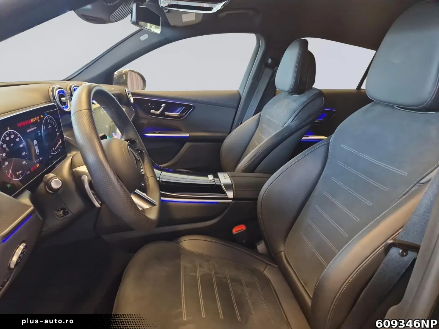 MERCEDES-BENZ GLC 300 e 4M AMG Coupé AHK DIGITAL Distronic