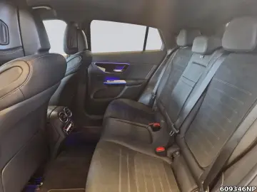 MERCEDES-BENZ GLC 300 e 4M AMG Coupé AHK DIGITAL Distronic