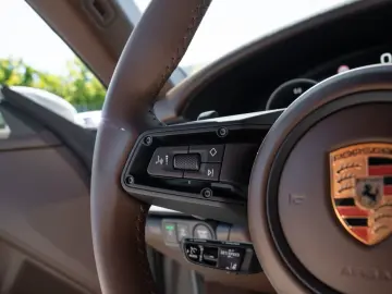 Porsche 992 911 Carrera 4S Cabriolet Clubleder