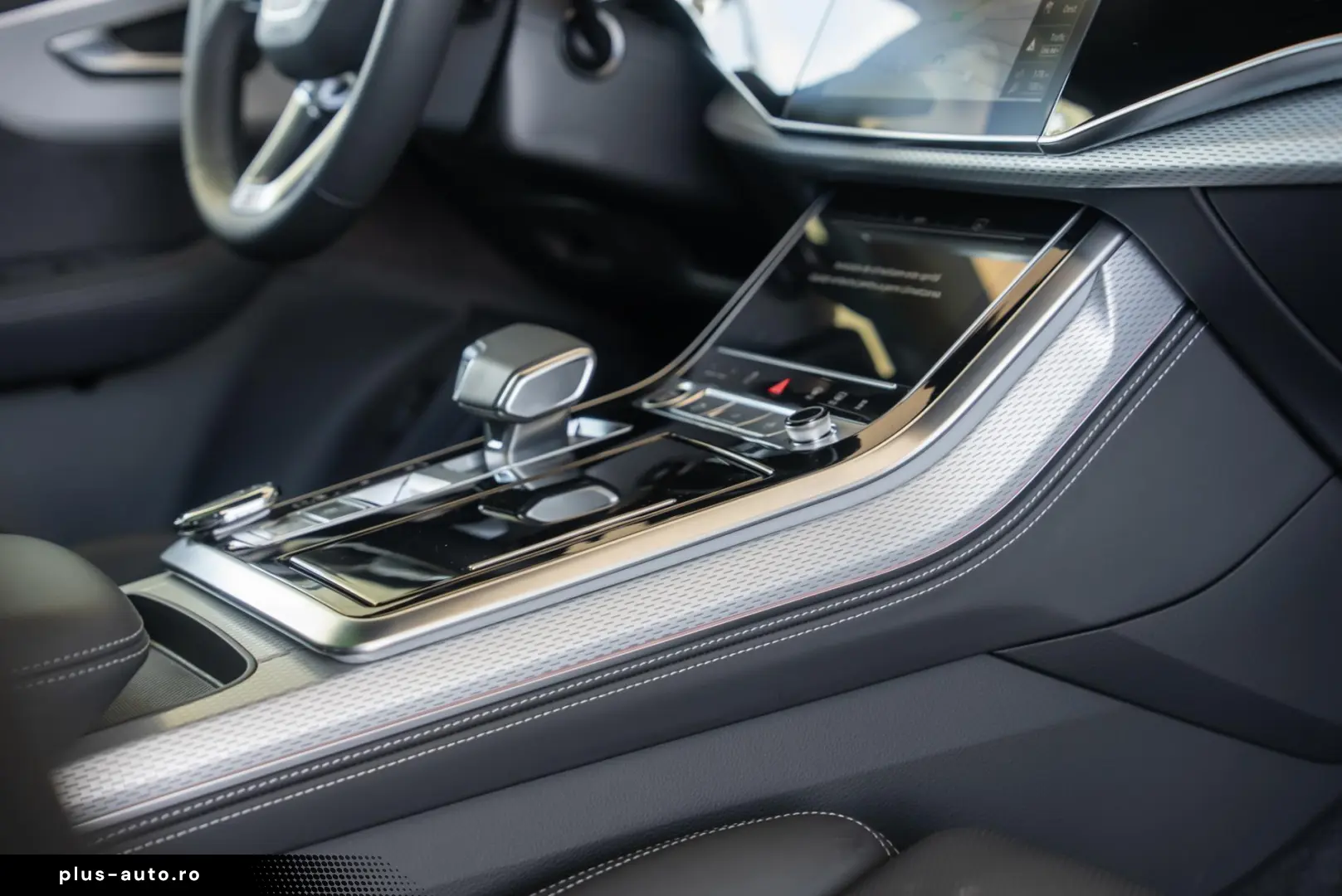 Audi Q7 S line