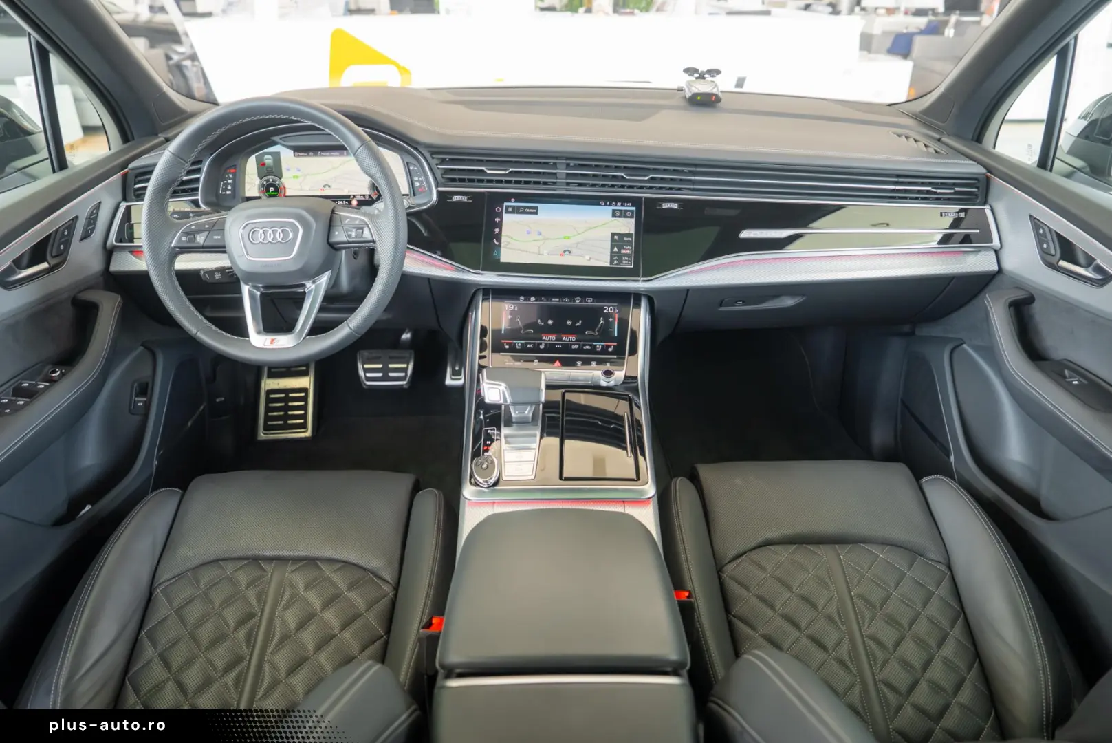 Audi Q7 S line